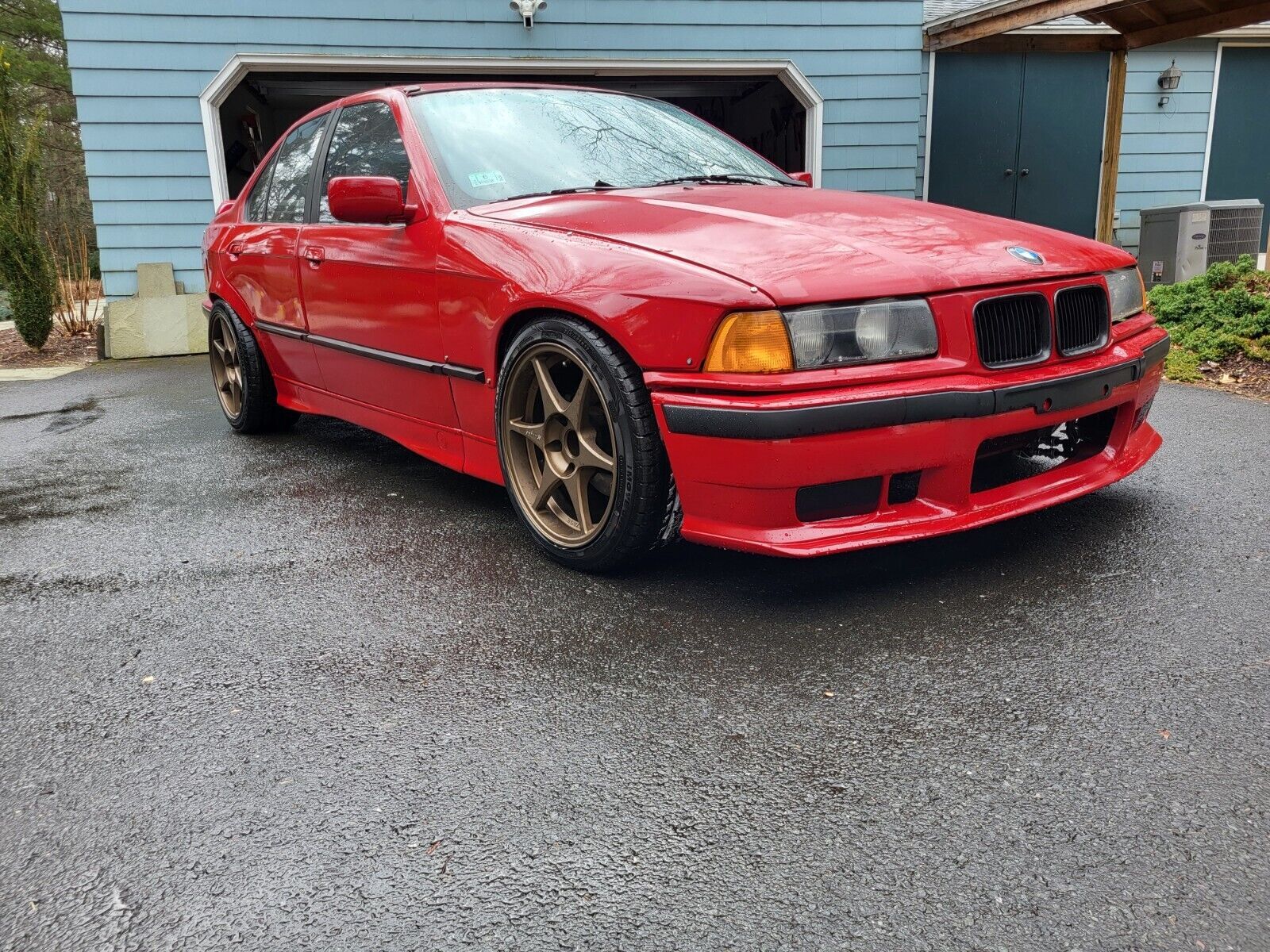 BMW 318i