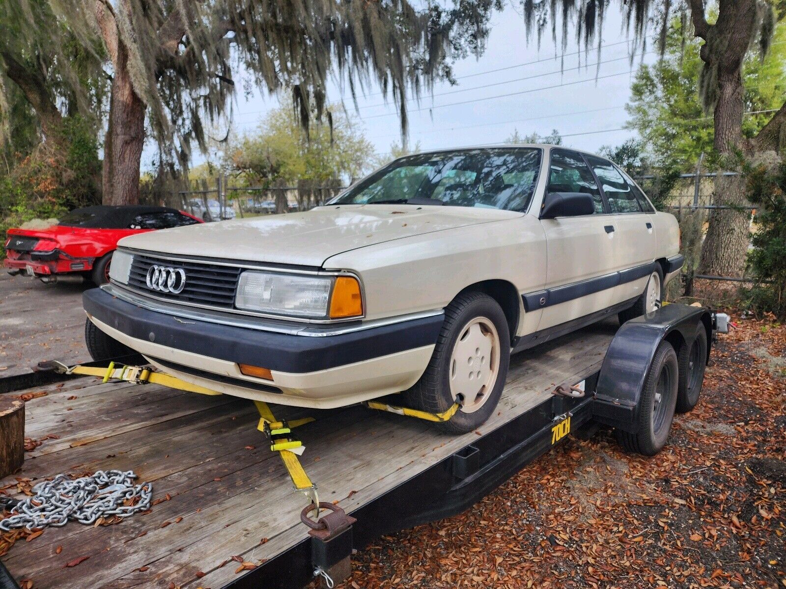Audi 200