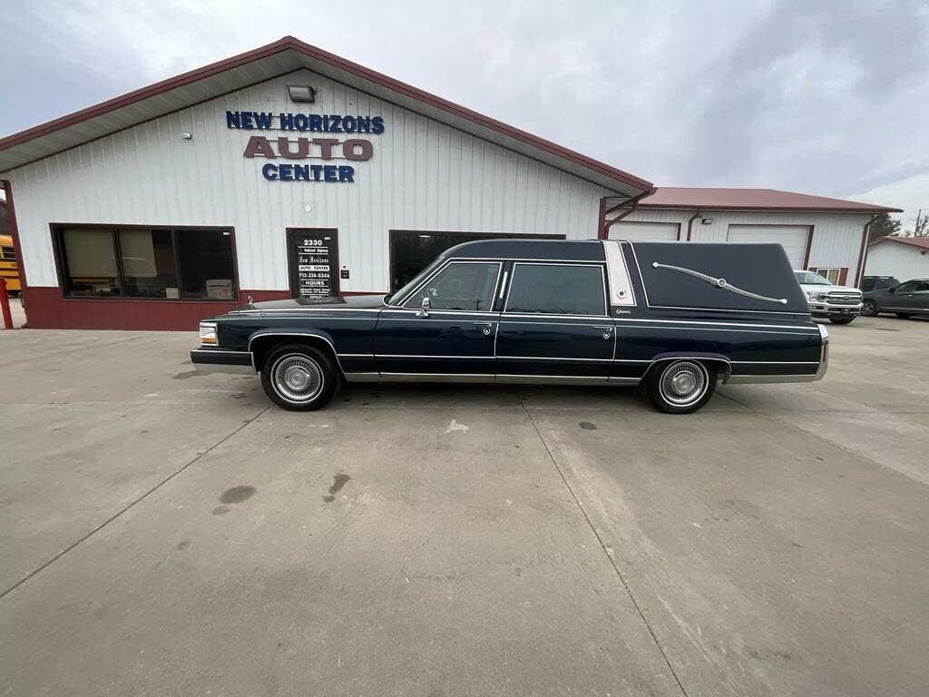 Cadillac Brougham
