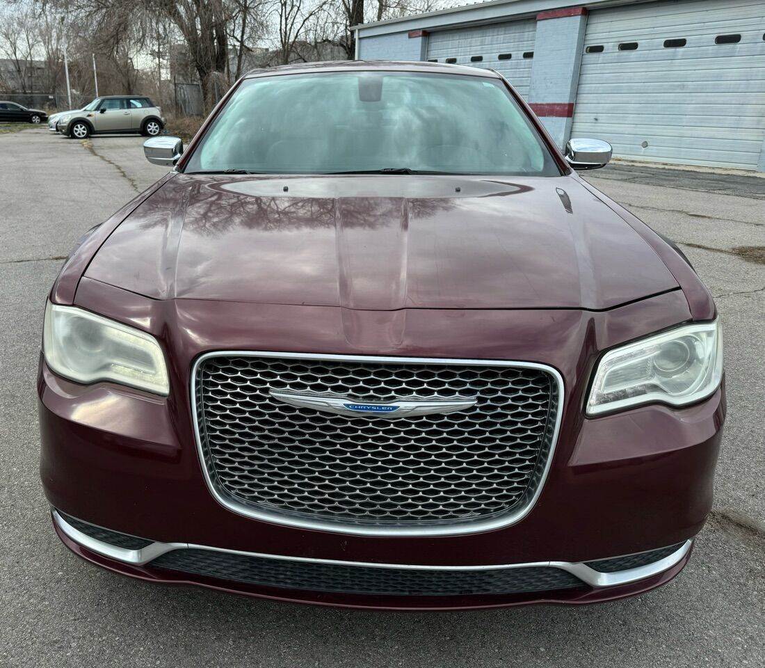 2017 CHRYSLER 300