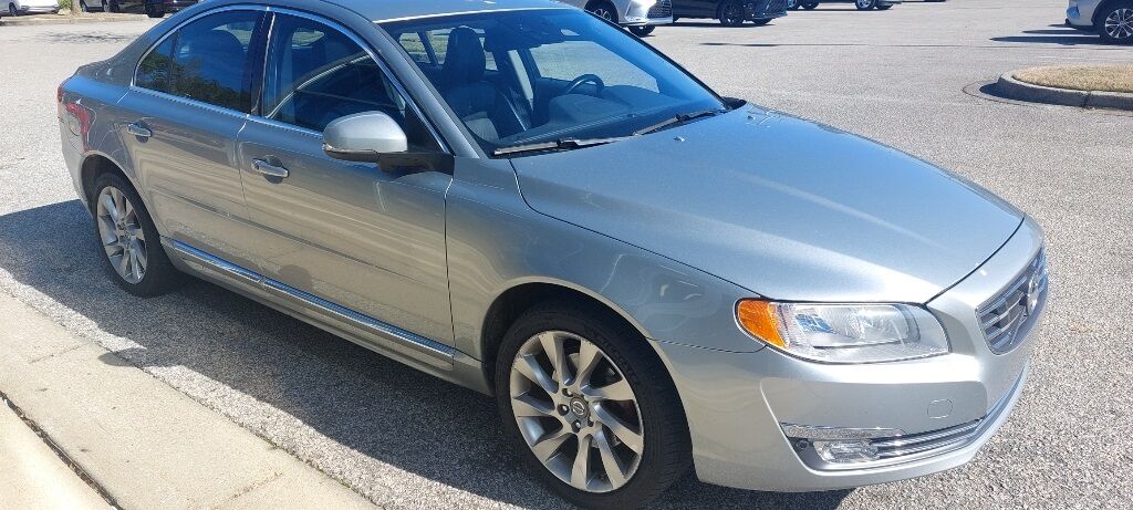 Volvo S80