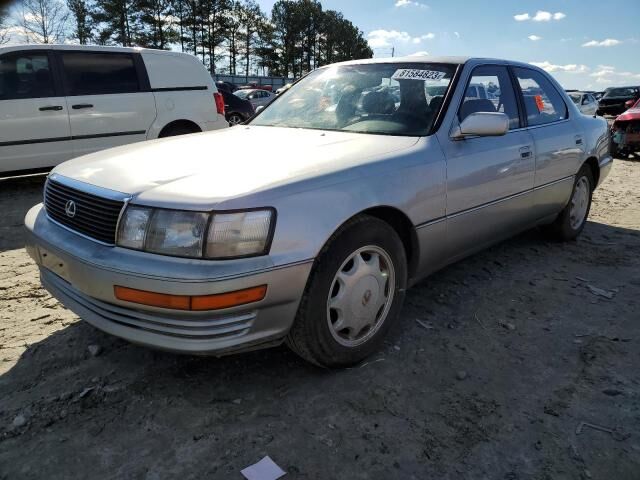 Lexus LS