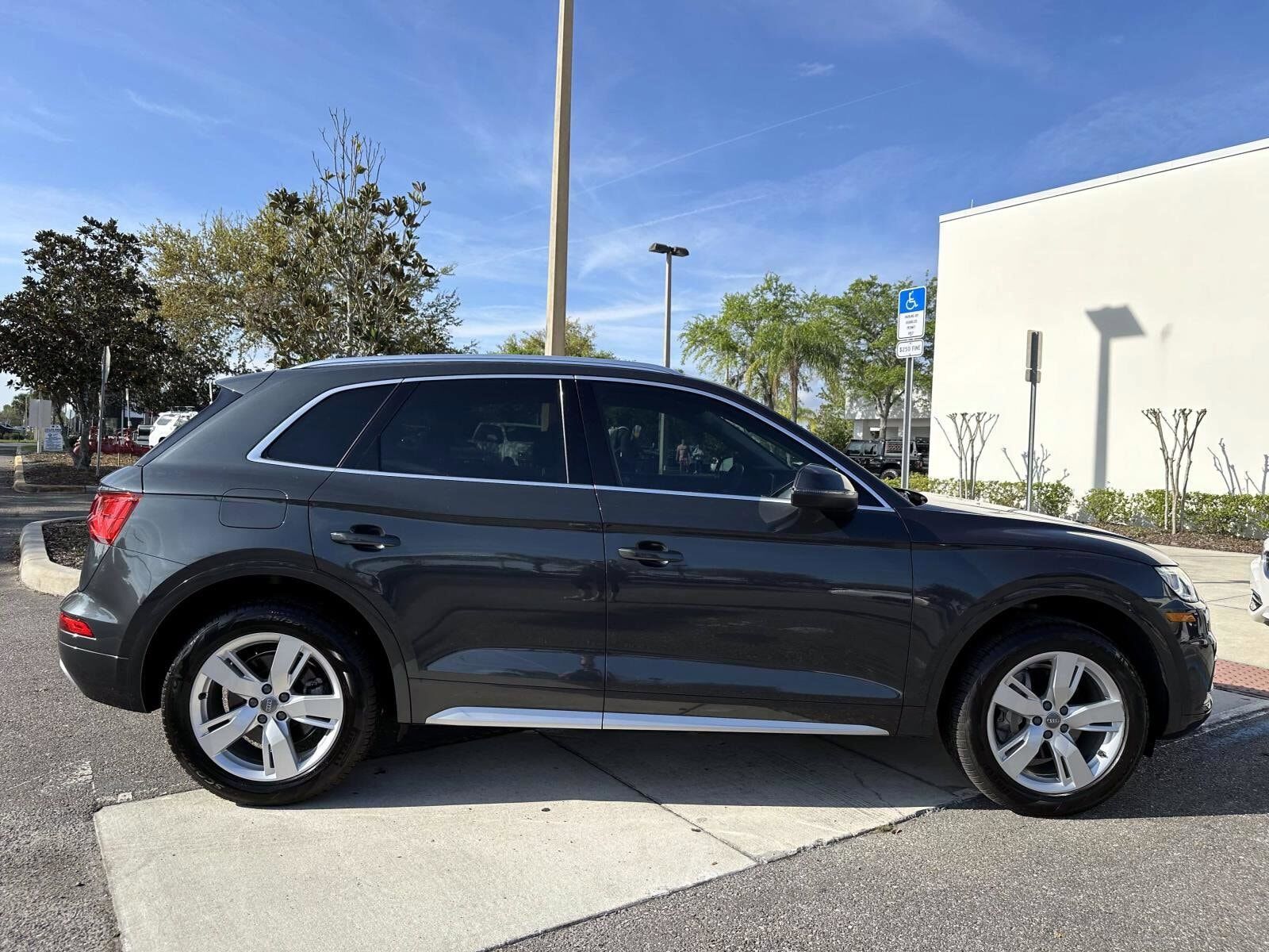 2019 Audi Q5