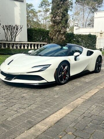 2023 FERRARI SF90 Spider