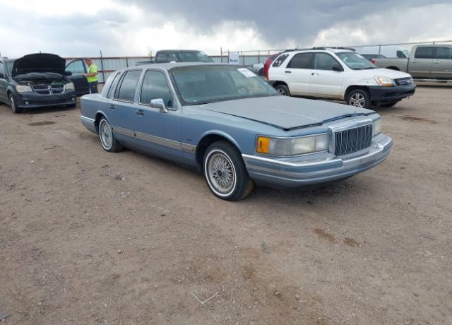 Lincoln Town Car