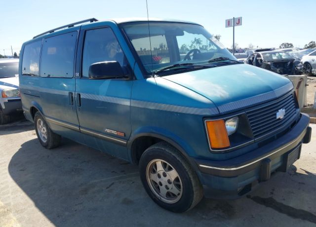 Chevrolet Astro Van
