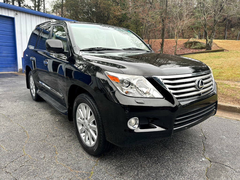 Lexus LX