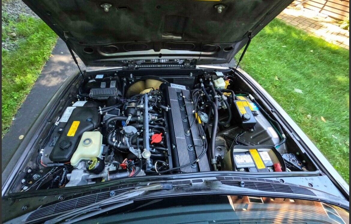 Jaguar XJ6