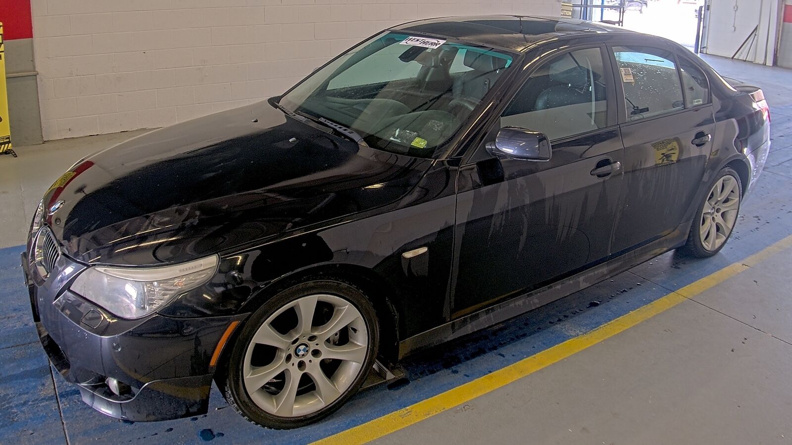 BMW 550i