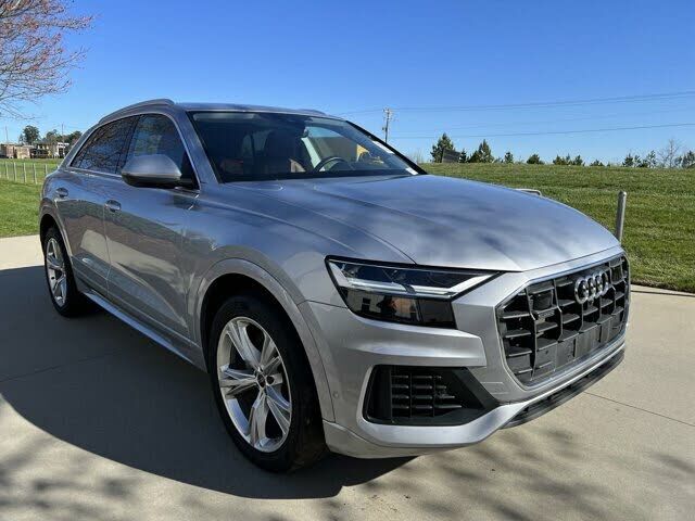 2022 Audi Q8