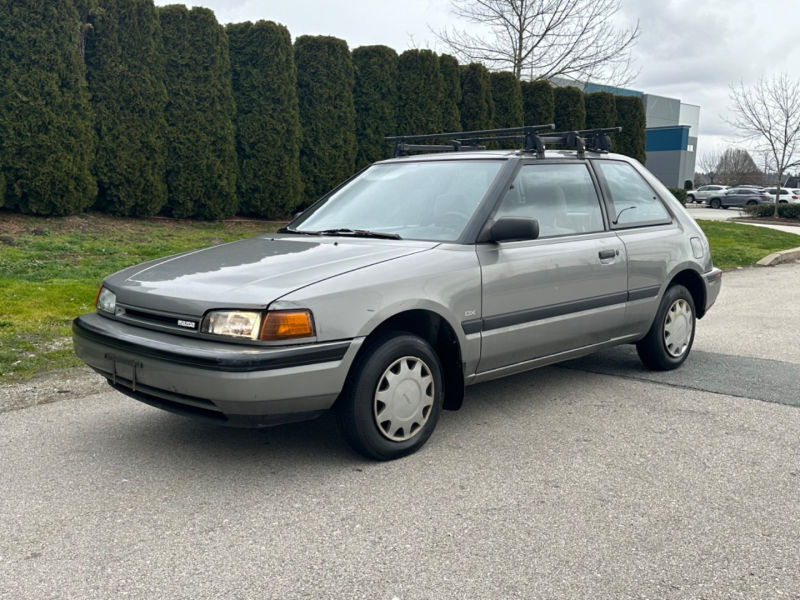 Mazda 323