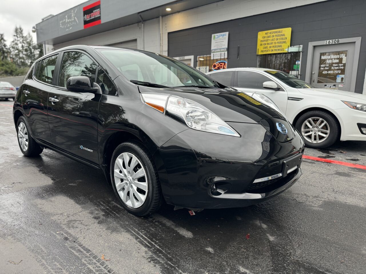 2017 NISSAN Leaf