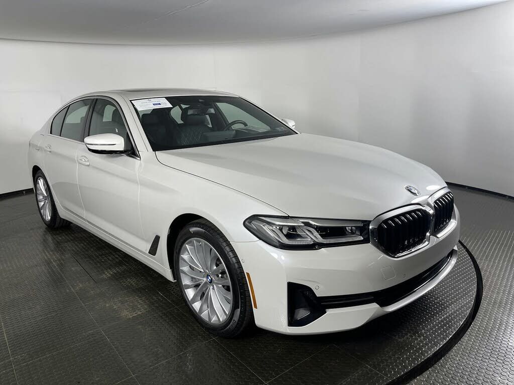 2021 BMW 530i