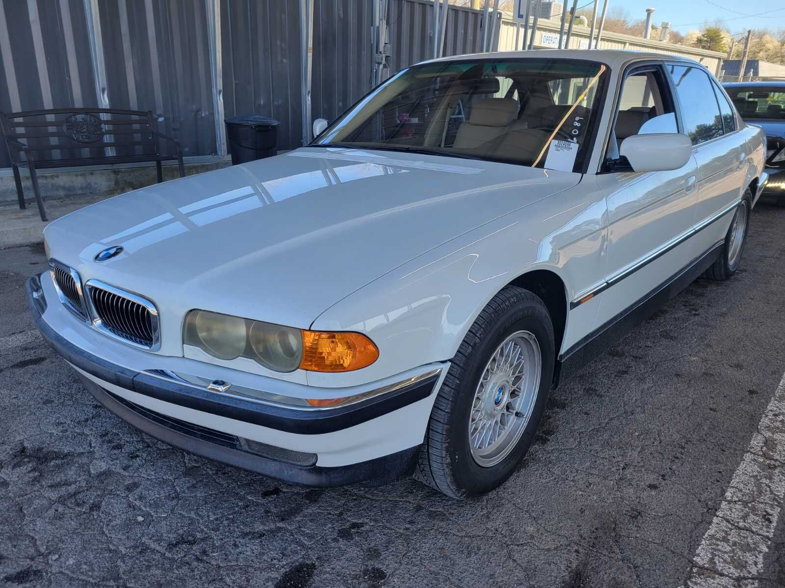 BMW 740iL