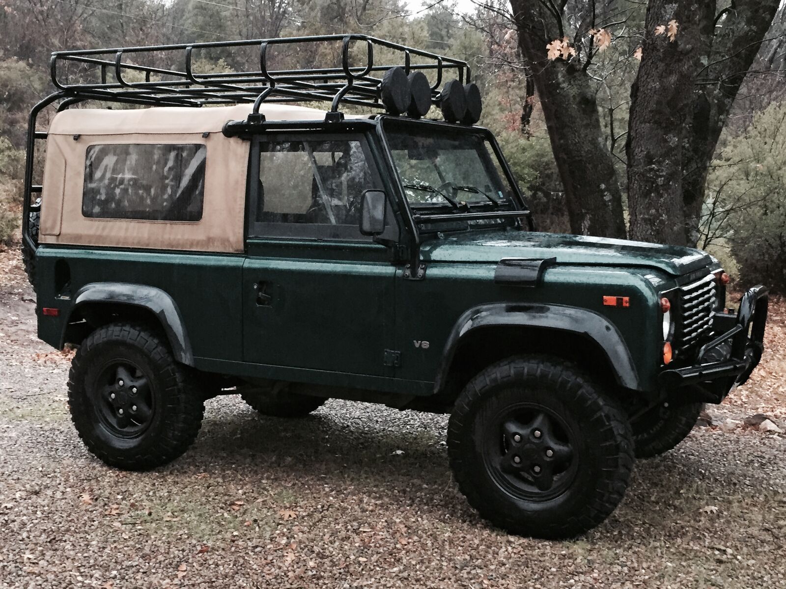 Land Rover Defender