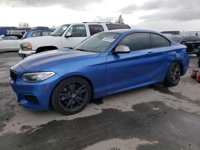 BMW M240i