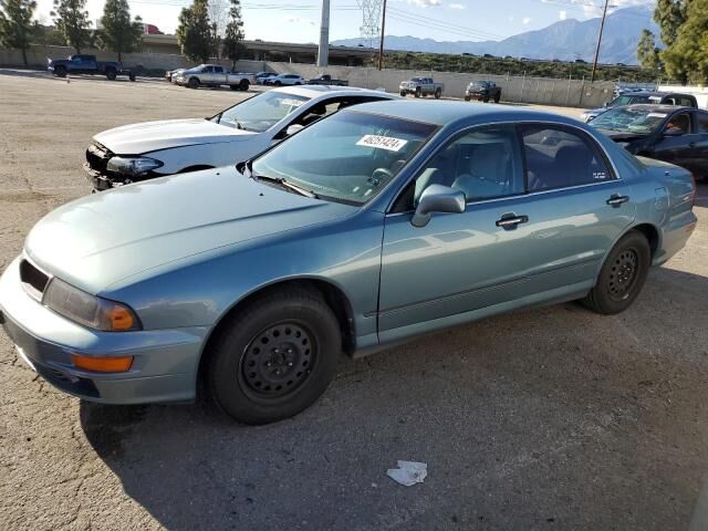 Mitsubishi Diamante