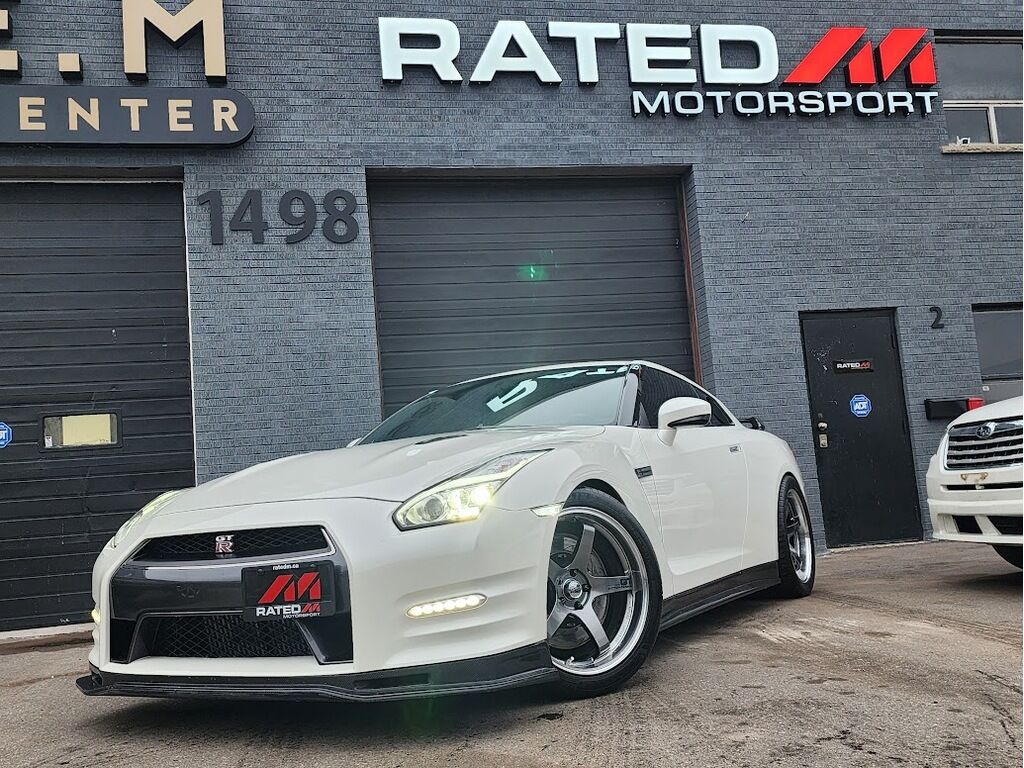 Nissan GT-R