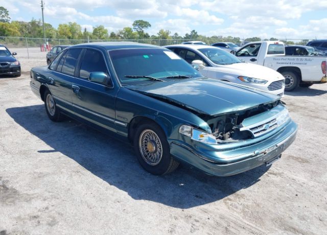Ford Crown Victoria
