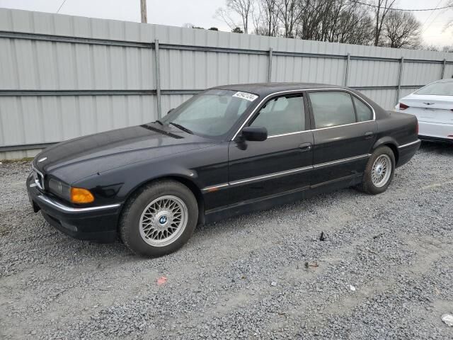 BMW 740iL