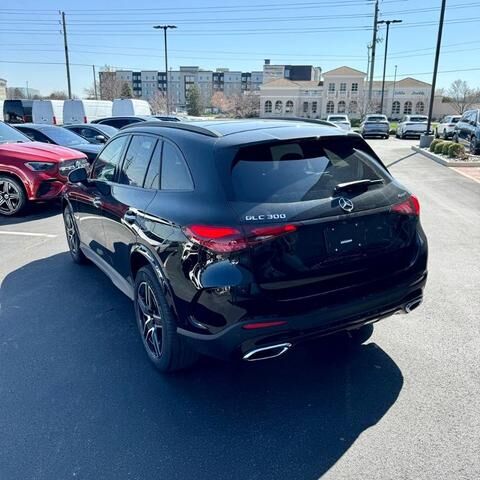 2024 Mercedes-Benz GLC-Class
