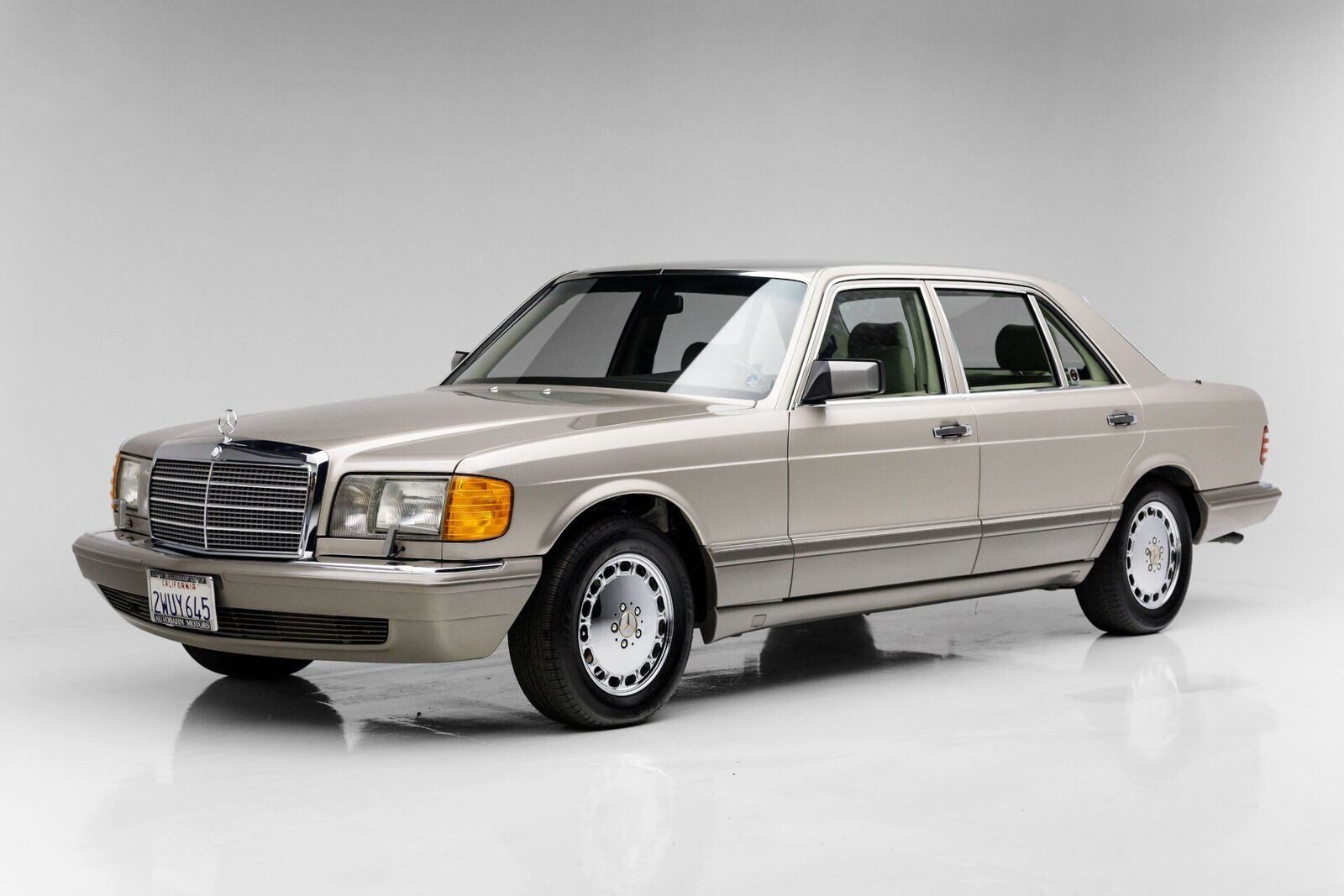 Mercedes-Benz 420