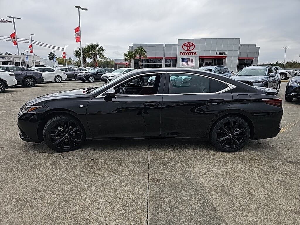 2023 Lexus ES
