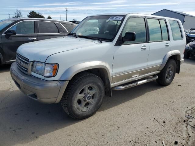 Isuzu Trooper