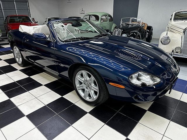 Jaguar XK