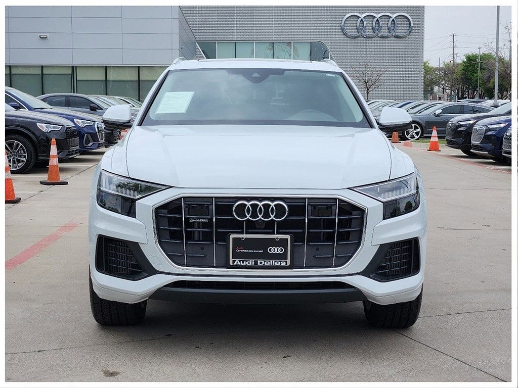 2023 Audi Q8