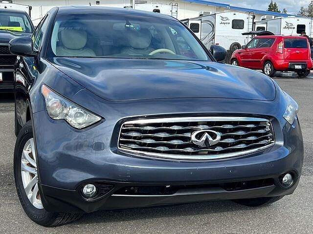 Infiniti FX35