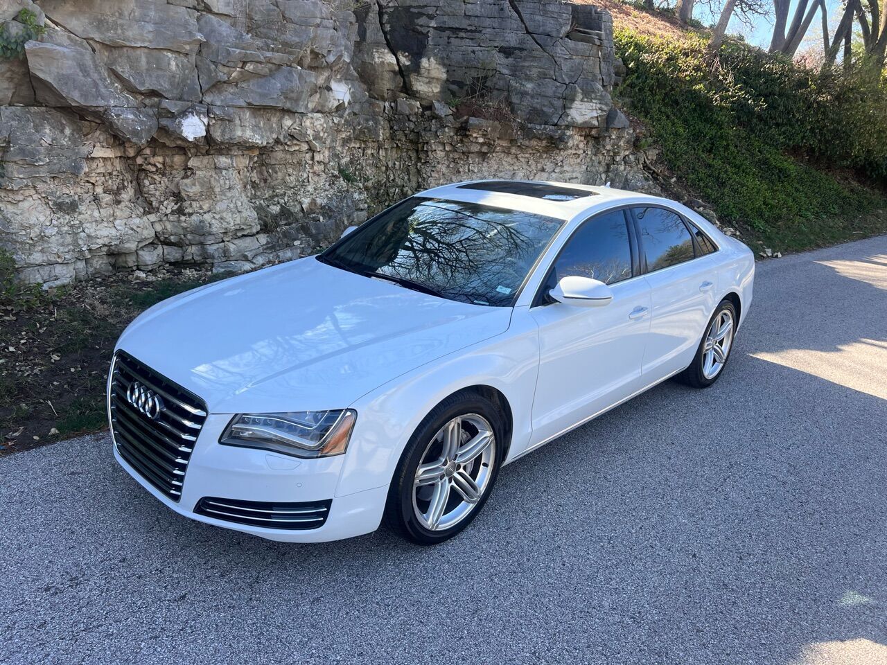 2013 AUDI A8