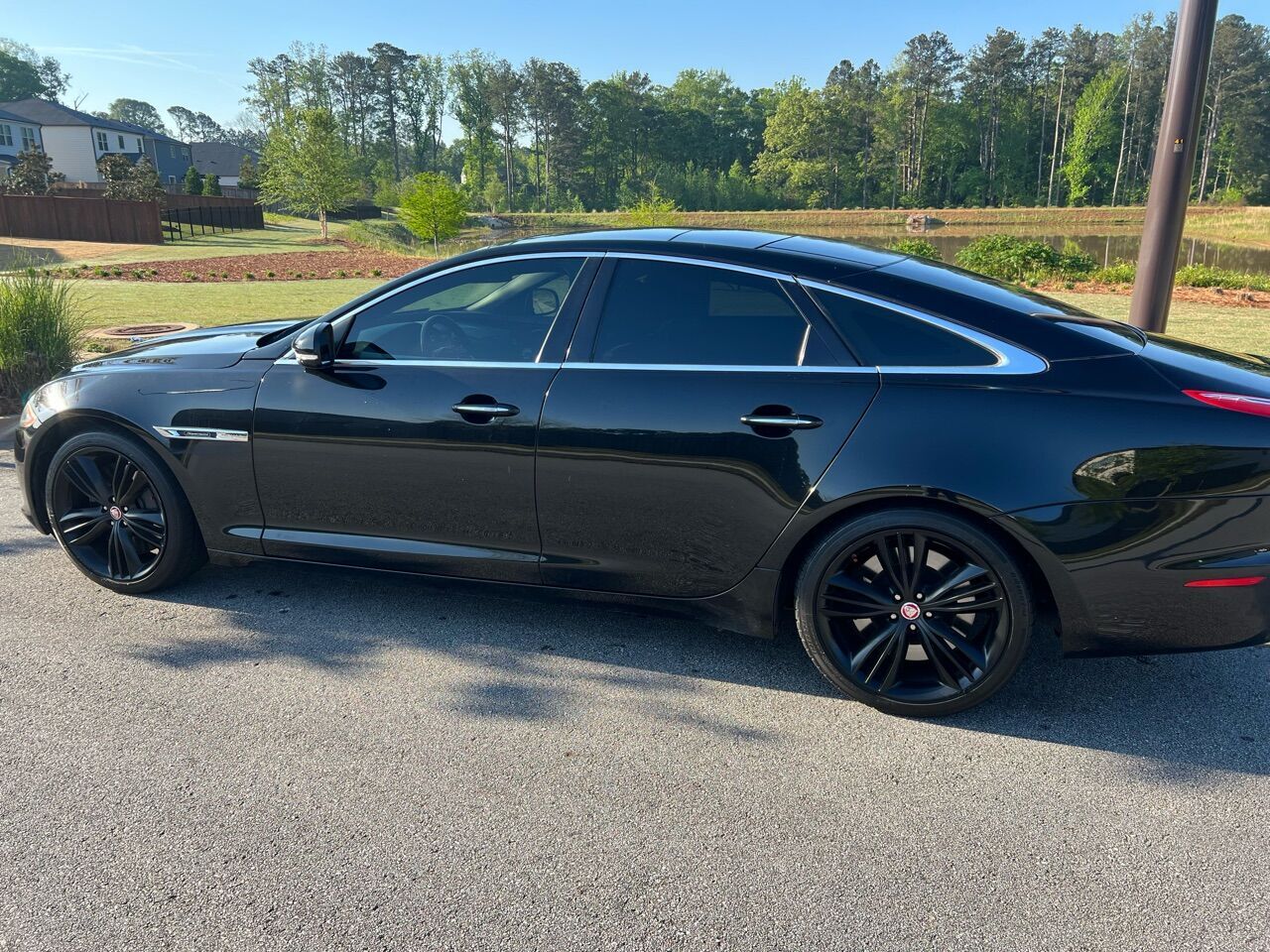 2011 JAGUAR XJ
