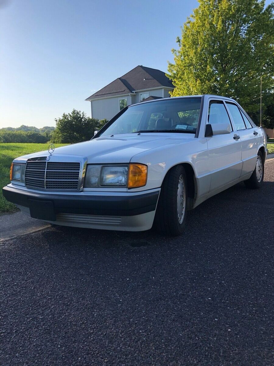 Mercedes-Benz 190