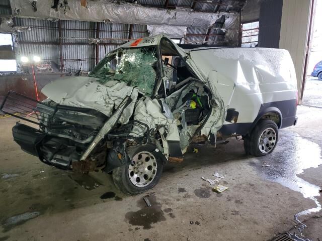 GMC Safari
