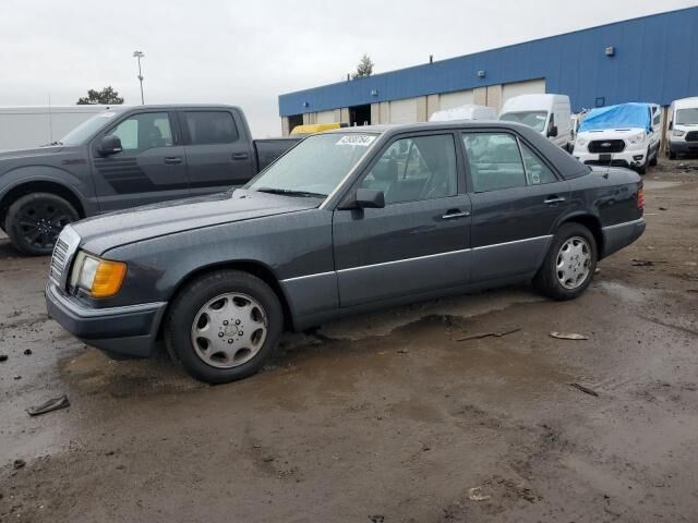 Mercedes-Benz 400