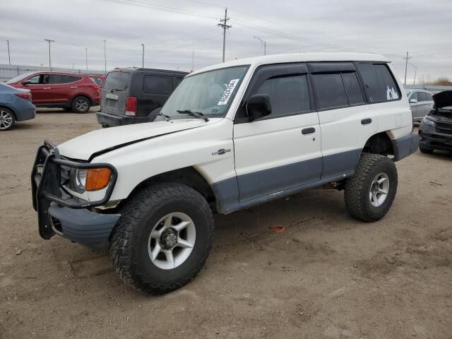Mitsubishi Montero