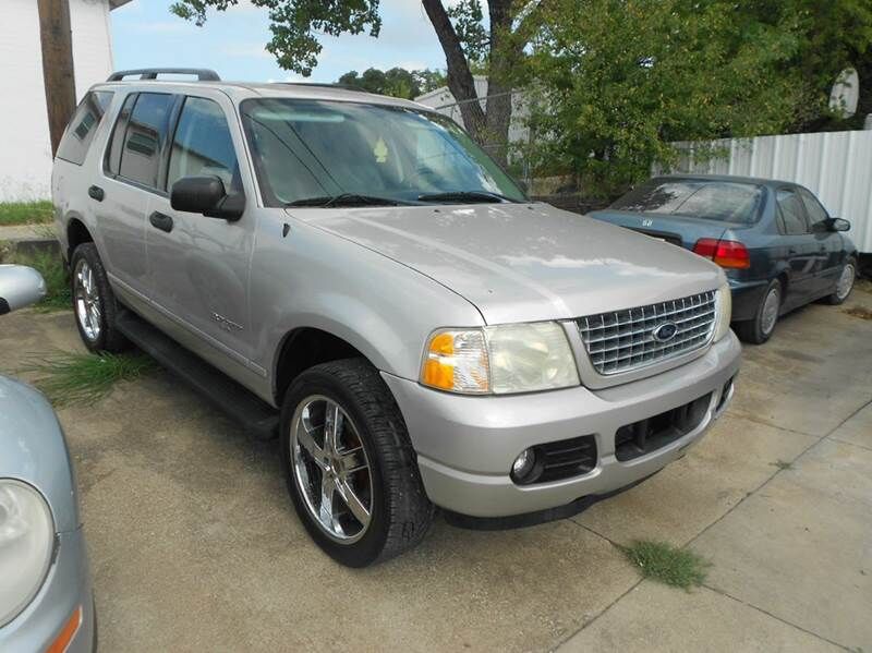 2004 FORD Explorer