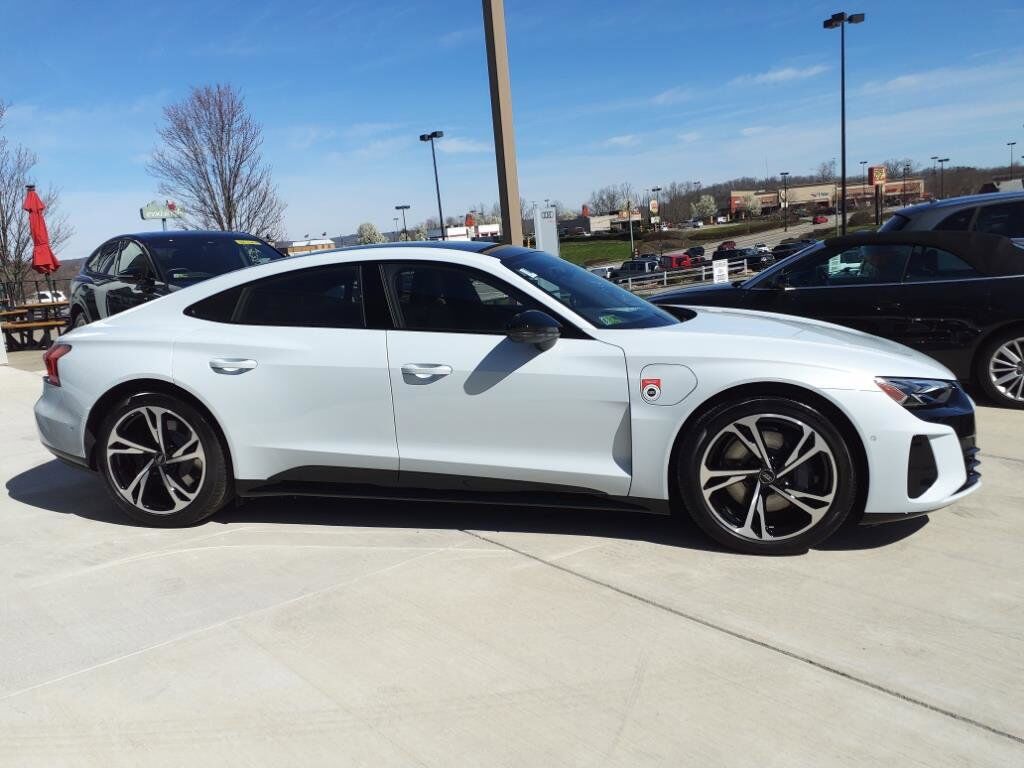 2024 Audi e-tron GT