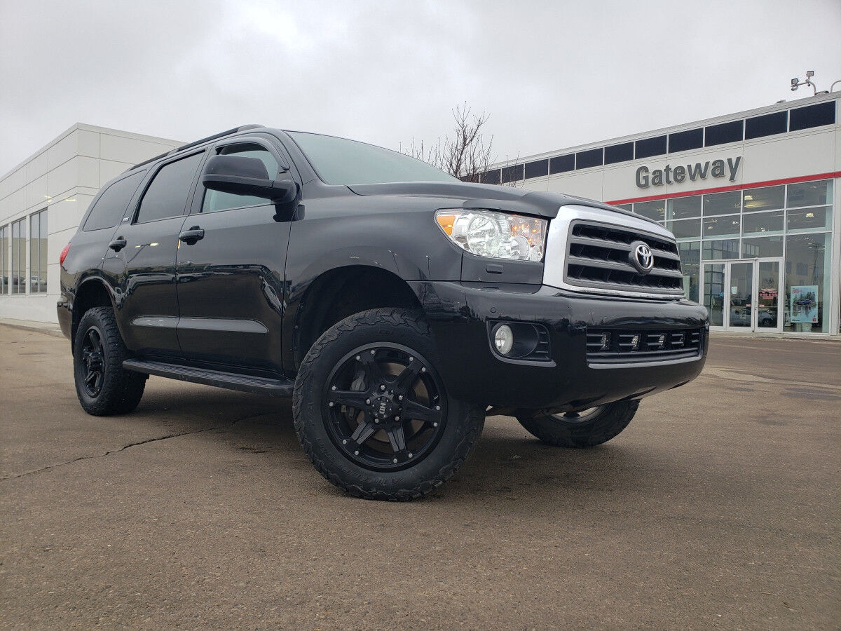 Toyota Sequoia