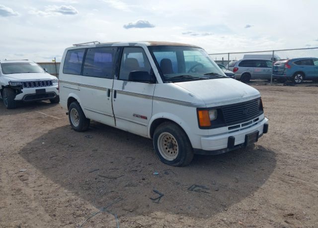 Chevrolet Astro Van