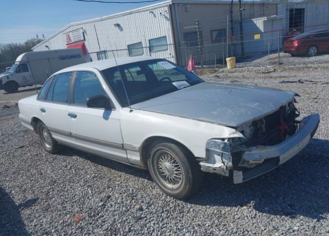 Ford Crown Victoria