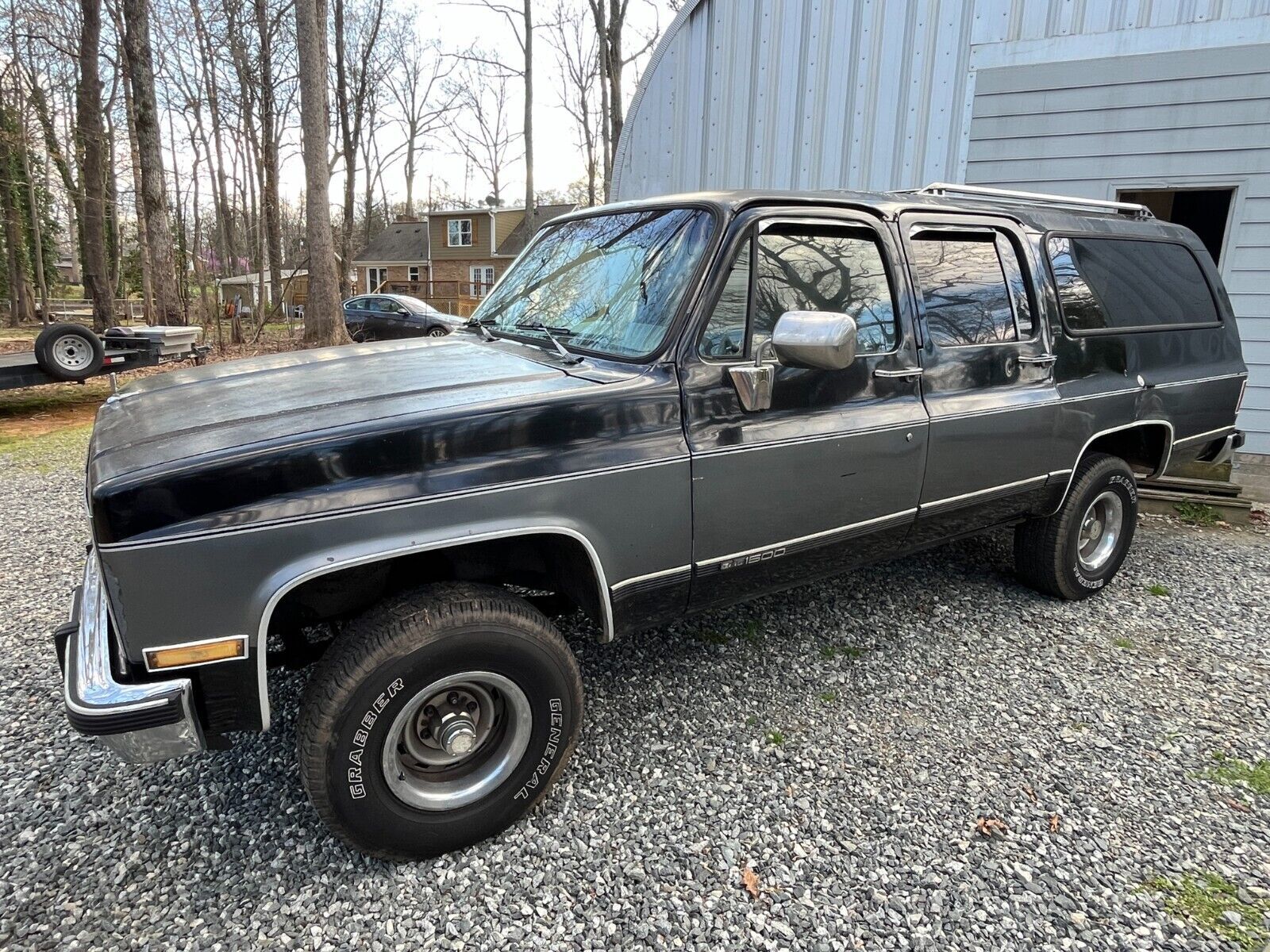 GMC Suburban