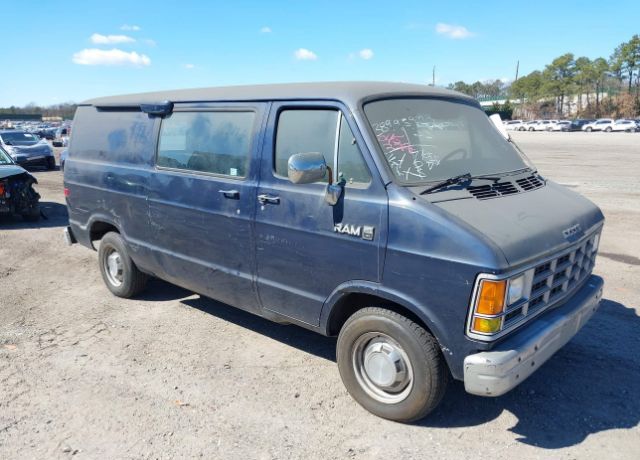 Dodge Ram Van