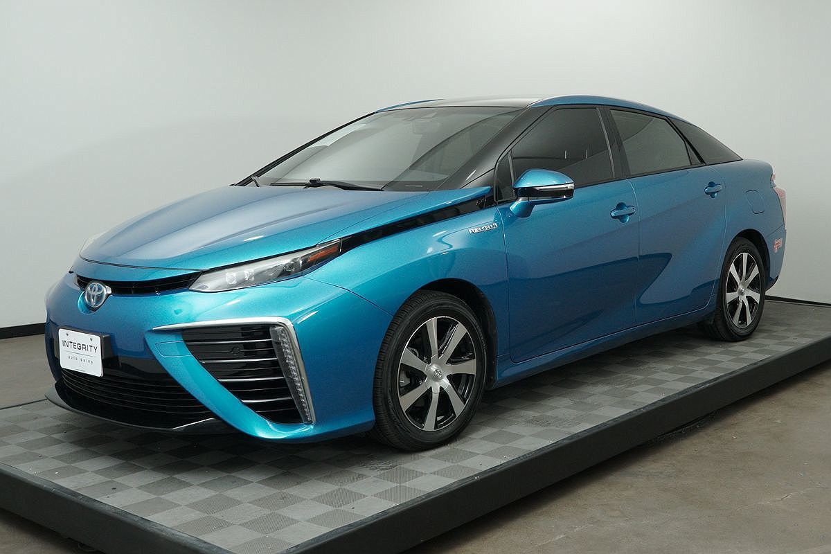 2017 TOYOTA Mirai