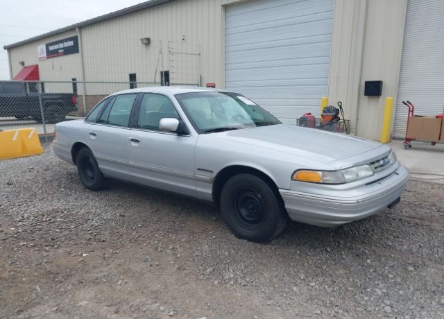Ford Crown Victoria