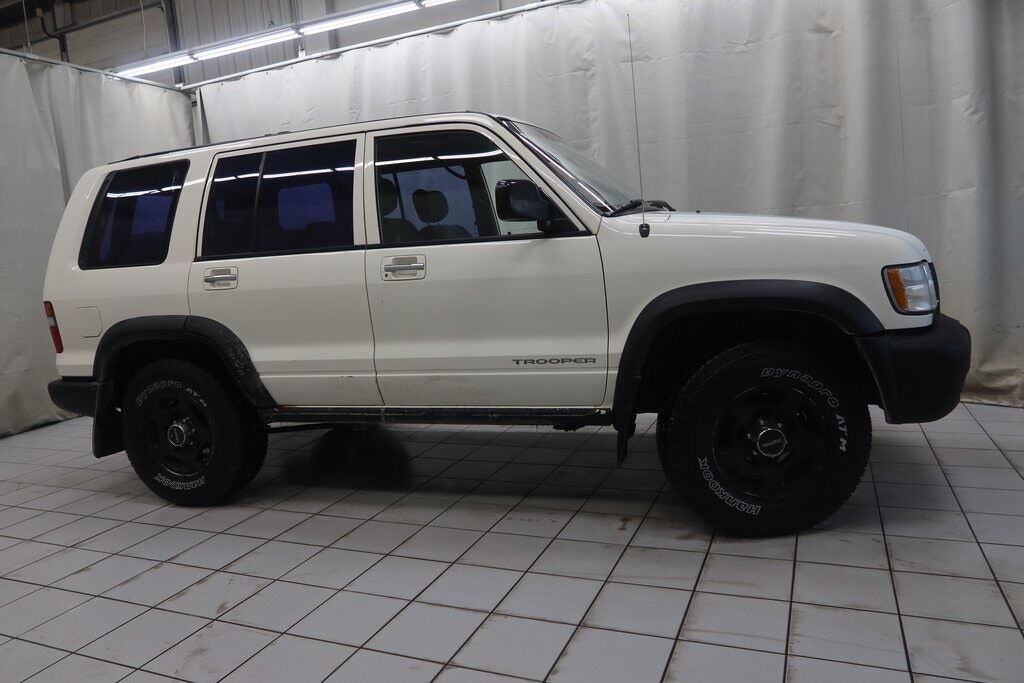 Isuzu Trooper