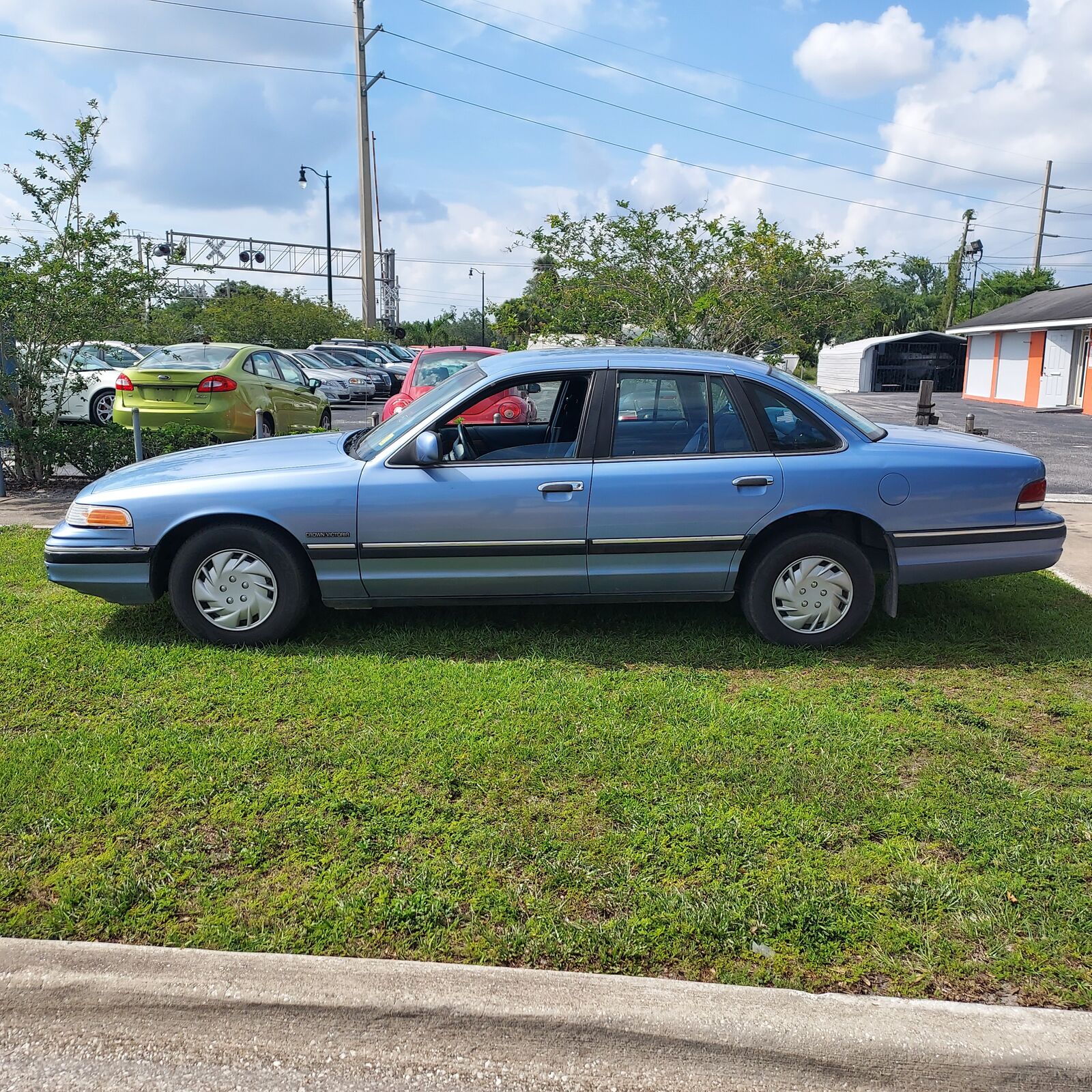 Ford Crown Victoria