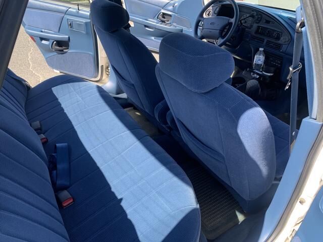 Ford Taurus