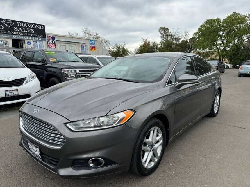 2014 FORD Fusion